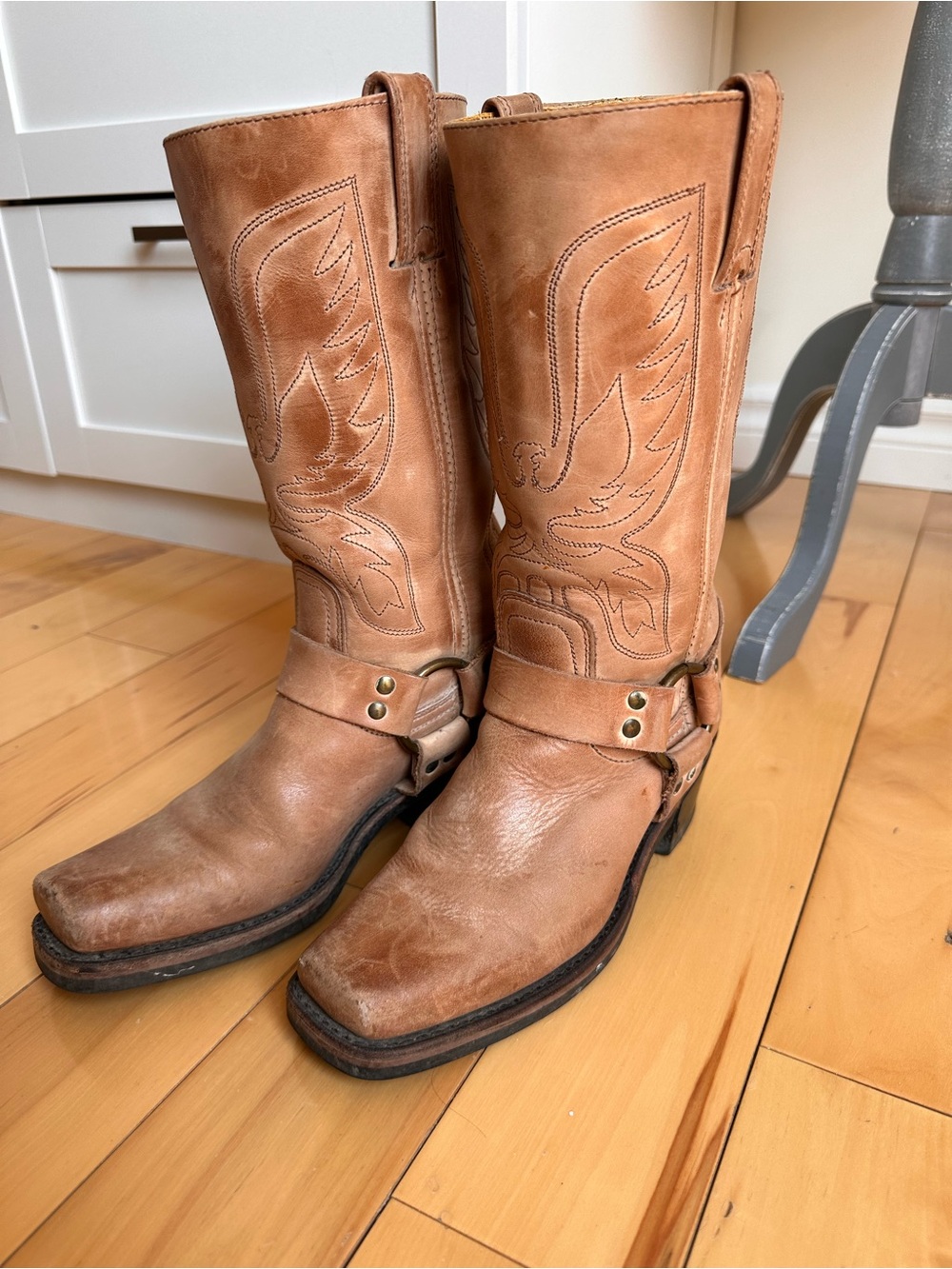 Vintage Frye Eagle Stitch Leather Harness Boot - 7 - Woman